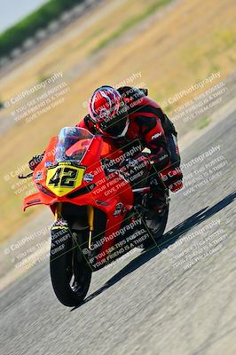 media/May-02-2025-CRA (Fri) [[8ae20d389f]]/Track Photos/Sunrise/